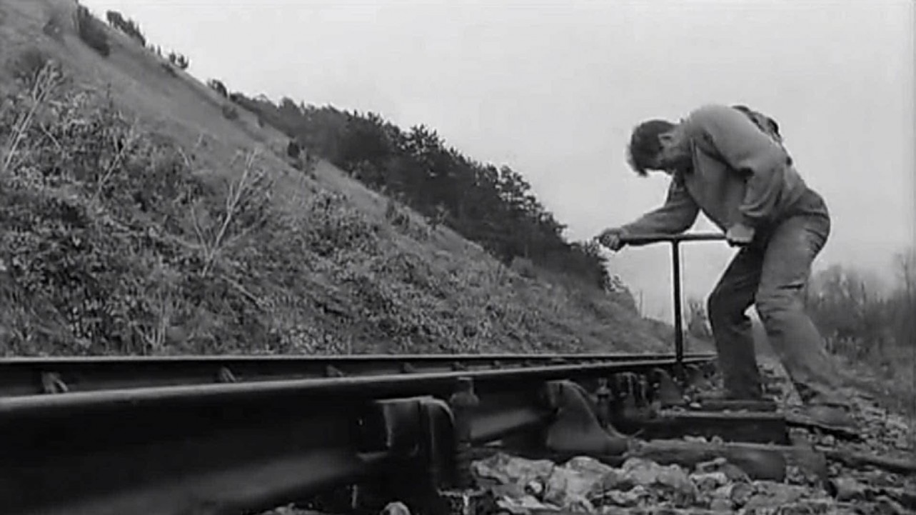 When the train leave. Поезд фильм 1964. Жестокий поезд фильм 1995. Поезд» Джона Франкенхаймера. Поезд фильм 1973.